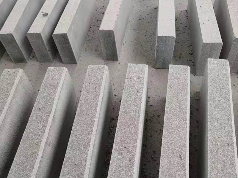 芝麻黑火燒面路沿石